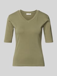 T-Shirt mit V-Ausschnitt von Christian Berg Woman - 47