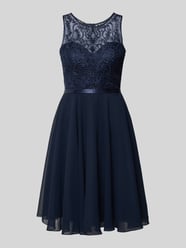 Cocktailkleid mit Strasssteinbesatz von LUXUAR FASHION - 25