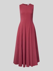 Midikleid mit Rundhalsausschnitt von Jake*s Collection - 32