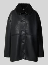 Jacke in Leder-Optik mit Futter aus Teddyfell von Gina Tricot - 5