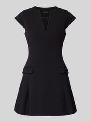 Minikleid mit V-Ausschnitt Modell 'JOANDRA' von GUESS - 7