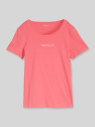 męski t-shirt o kroju regular fit z napisem z logo od Tom Tailor - 48