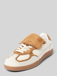 Sneakers met vetersluiting van ALOHAS Beige - 11
