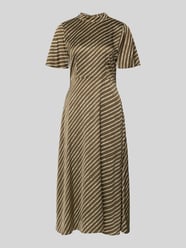 Midikleid aus reiner Viskose mit Stehkragen von COMMA - 40
