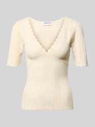 Slim Fit T-Shirt aus Viskose-Mix in Strick-Optik von Jake*s Casual - 46