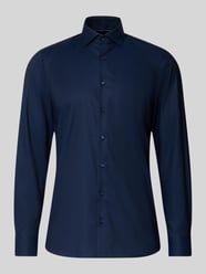 Slim Fit Businesshemd aus Baumwoll-Mix mit Kentkragen von OLYMP Level 5 - 16