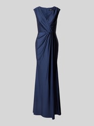Abendkleid mit Raffungen von unique - 37