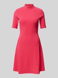 Knielanges Kleid mit Stehkragen Modell 'Nedesi' von HUGO Pink - 29