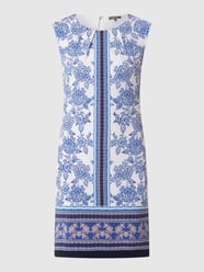 Sukienka etui z różnymi wzorami  od Montego Niebieski - 32