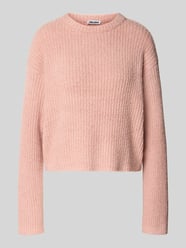 Sweter z dzianiny z fakturowanym wzorem od REVIEW Fuksjowy - 16