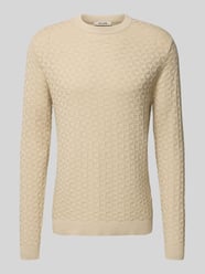 Sweter z dzianiny o kroju regular fit z fakturowanym wzorem model ‘KALLE’ od ONLY & SONS - 48