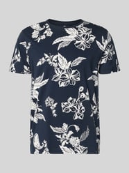 T-Shirt mit Rundhalsausschnitt und Label-Detail von LERROS - 4