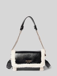 Handtasche mit Label-Applikation und Teddyfell Modell 'DAVIKA' von Guess - 8