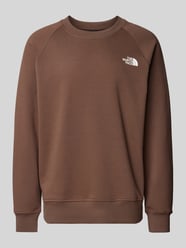 Sweatshirt mit Label-Stitching Modell 'RAGLAN REDBOX CREW' von The North Face - 31