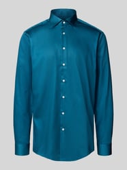 Koszula biznesowa o kroju regular fit z kołnierzykiem typu kent model ‘New’ od SEIDENSTICKER REGULAR FIT - 21