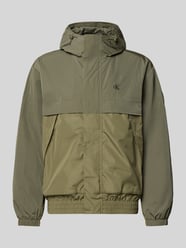 Regular Fit Regenjacke mit Rückenkoller von Calvin Klein Jeans - 1