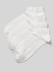Skarpetki w kroju slim fit z mieszanki wiskozy w zestawie 4 szt. od Christian Berg Men - 41