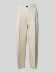 Barrel Fit Hose mit Bügelfalten curated by Anna Schürrle von Style Icon Collection Beige - 26