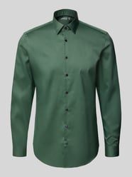 Slim Fit Business-Hemd mit Kentkragen von Jake*s - 45