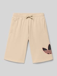 Szorty z logo i kieszeniami wpuszczanymi od adidas Originals - 46