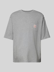 T-Shirt mit Brusttasche von Levi's® Grau - 30