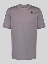 T-Shirt mit Logo-Print und Rundhalsausschnitt von Nike Training - 20