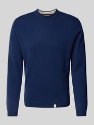 Gebreide pullover met labeldetails van Colours & Sons - 22