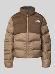 Kurtka pikowana z kieszeniami zapinanymi na zamek błyskawiczny model 'SAIKURU' od The North Face - 28