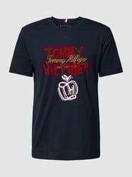 Casual Fit T-Shirt mit Label-Stitching Modell 'POP PREP' von Tommy Hilfiger Blau / Türkis - 39