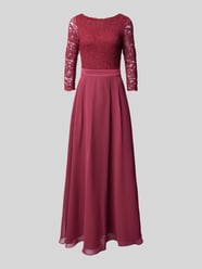 Abendkleid mit Ausbrenner-Effekt von Swing Rot - 11