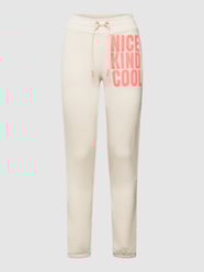 Sweatpants mit Statement-Print von Emily Van den Bergh Beige - 12