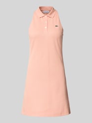 Sukienka polo o kroju slim fit z mieszanki bawełny od Lacoste Sport - 24