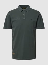 Koszulka polo z wyhaftowanym logo od camel active Szary - 37