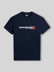 męski t-shirt o kroju regular fit z czystej bawełny od Tommy Jeans - 32