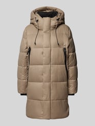 Steppjacke mit Reißverschlusstaschen von WITHBLACK Beige - 20