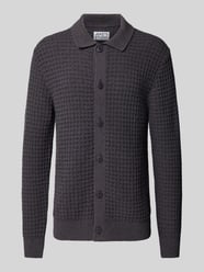 Strickjacke mit Strukturmuster und Polokragen von JAKE*S STUDIO MEN - 24