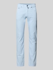 Jeansy z detalem z logo model „Lyon” od Pierre Cardin - 11