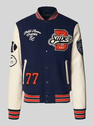 Kurtka w stylu college z naszywkami i wpuszczanymi kieszeniami od Superdry - 15