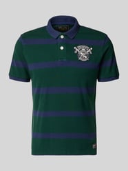 Slim Fit Poloshirt mit Label-Stitching und Knopfleiste von Superdry - 8