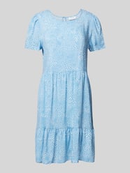 Knielanges Kleid aus Viskose im Stufen-Look von Vila - 2