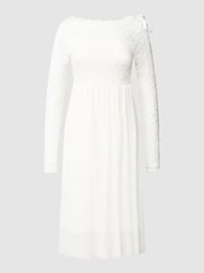 Umstands-Midikleid mit Spitzenbesatz von Mamalicious Weiß - 47
