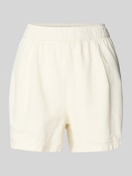 Relaxed Fit Shorts mit gelegten Falten von Review - 13