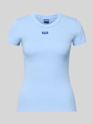 T-shirt o kroju slim fit z mieszanki bawełny model „EASY TEE” od HUGO Blue - 32