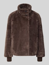 Jacke aus Kunstfell mit Eingrifftaschen von COMMA - 3