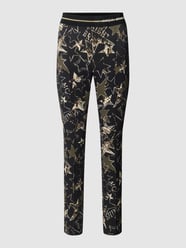 Slim fit broek met elastische band van Marc Cain Groen - 48