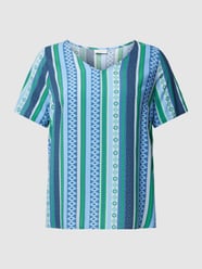 PLUS SIZE blouseshirt van viscose met all-over motief van ONLY CARMAKOMA Blauw - 35
