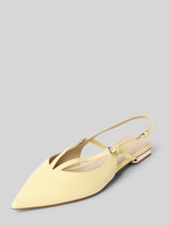 Spitz zulaufende Ballerinas mit Riemen von Marc Cain Bags & Shoes - 1