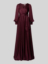 Abendkleid mit V-Ausschnitt von Jake*s Cocktail - 25