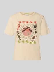 męski t-shirt o kroju regular fit z kwiatowym haftem od Scotch & Soda - 5