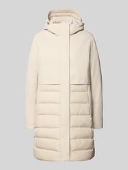 płaszcz pikowany o kroju regular fit z wpuszczanymi kieszeniami od camel active - 28